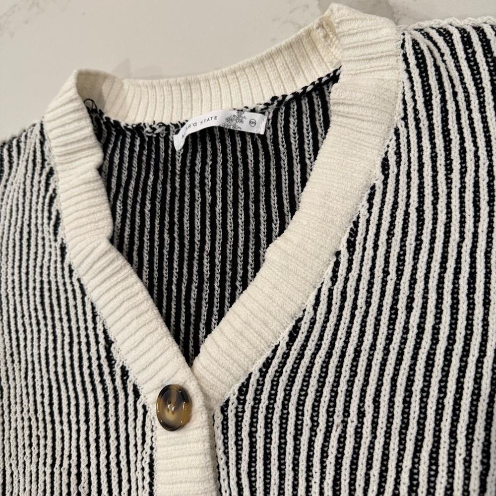 Altar’d State Maria Ribbed Chenille Balloon Sleeve Cardigan Sweater Women’s XXS - Picture 6 of 10